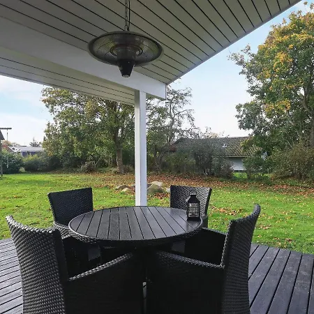 Langeland With Sauna Хамбл