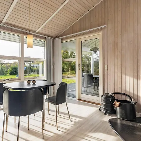 Dom wakacyjny Langeland With Sauna Nordenbro Vesteregn